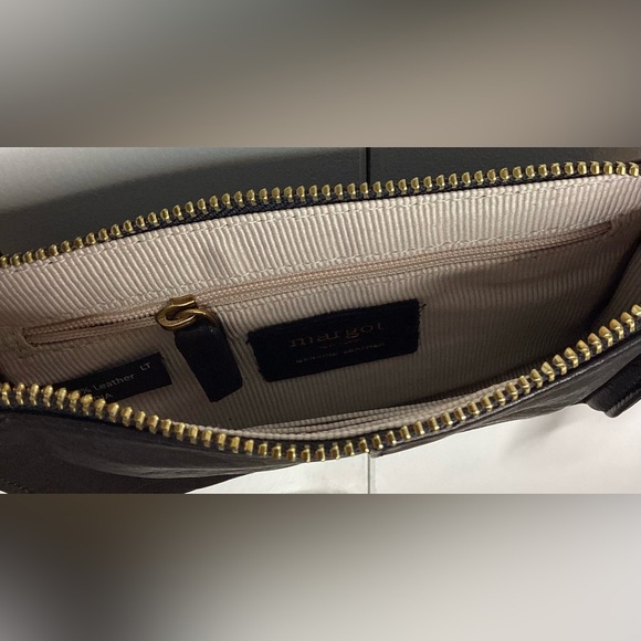 Margot genuine black leather crossbody bag. 7 x 5. - Picture 4 of 8